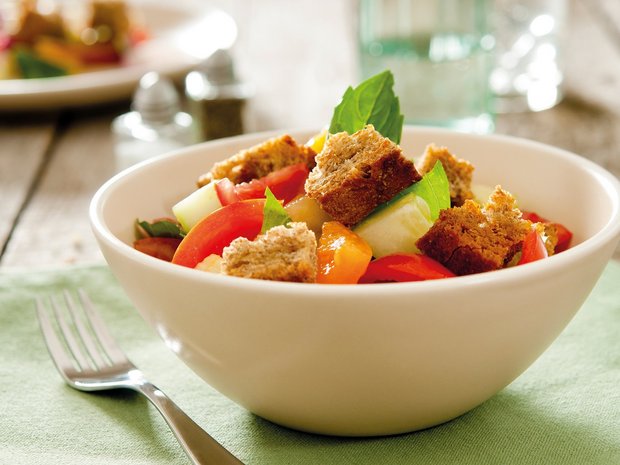 Итальянский хлебный салат